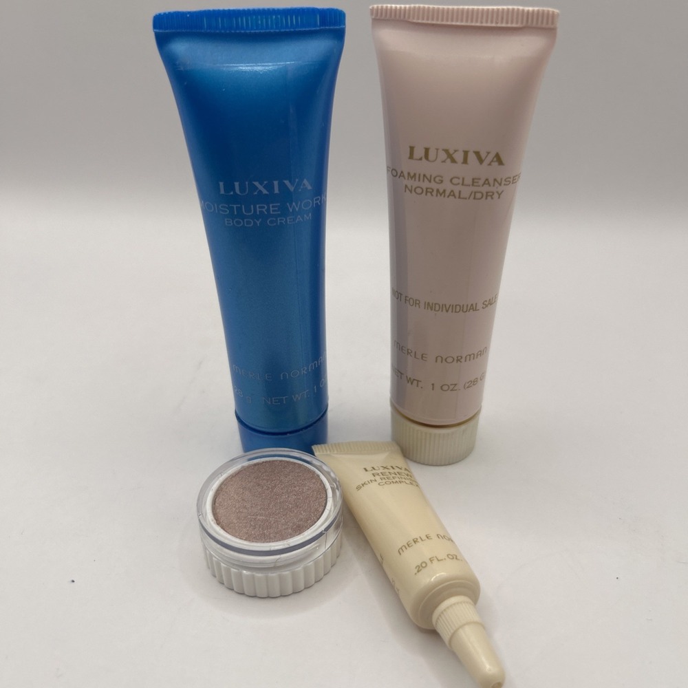 Merle Norman Luxiva Sample Lot - Possibly Used - Sun Beam Body Cream Renew Foam